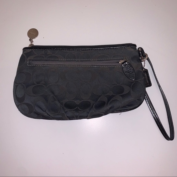 Coach Wristlet - Picture 2 of 8